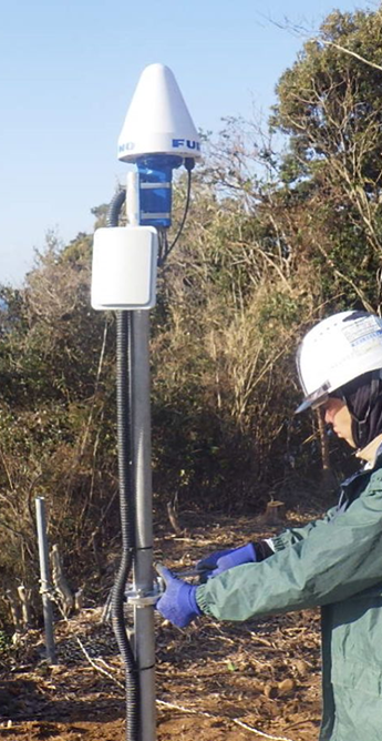 GPSによる計測 GNSS変位計測システムDANA