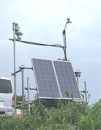雨量計 風向風力計とネットワークカメラの設置